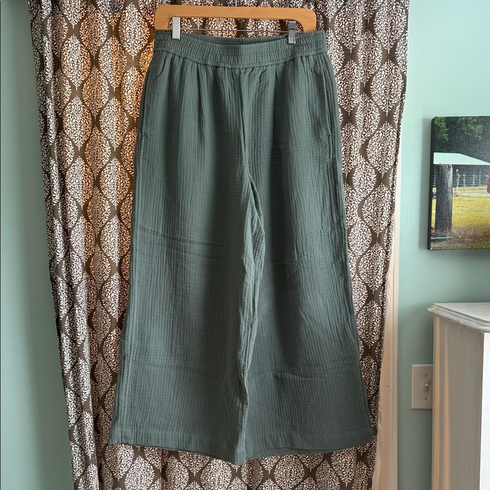 Madewell Olive Wide-Leg Gauze Pants size Medium